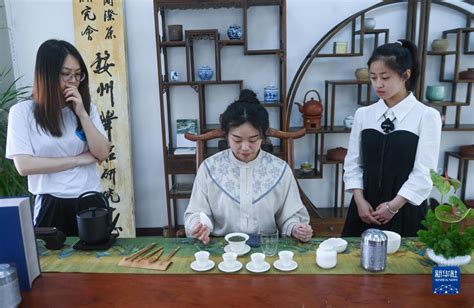 “万斤好茶等您来”：专家评茶让消费者买得放心-东南网-福建官方新闻门户