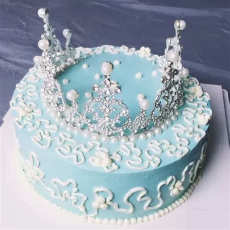 手工珍珠皇冠蛋糕装饰 高亮光滑或磨砂邹皮皇冠可选-阿里巴巴