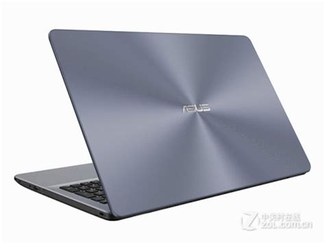 Laptop Lenovo 330s-15IKB i7 4G 4G