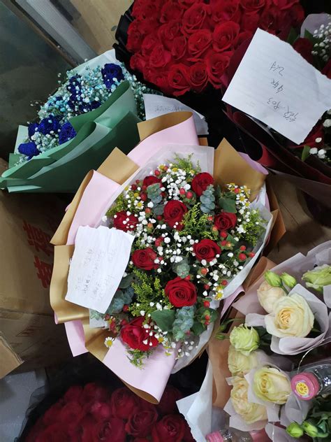 南京最大鲜花批发市场位置在哪?每天卖出30万+鲜花 - 本地资讯 - 装一网