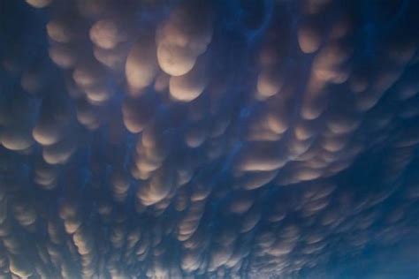 关于云22个惊人的事实，大自然的奇特的现象|大自然|云层|水滴_新浪新闻