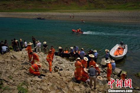 惠州红海湾海域发生船只侧翻，落水人员全部获救_凤凰网视频_凤凰网