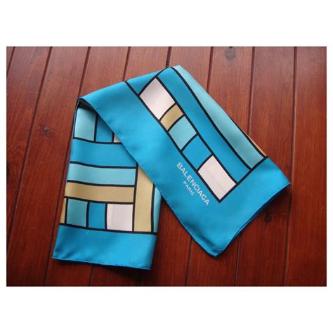 Balenciaga Turquoise silk scarf ref.140566 - Joli Closet