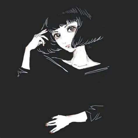 黑色卷发温柔女生头像