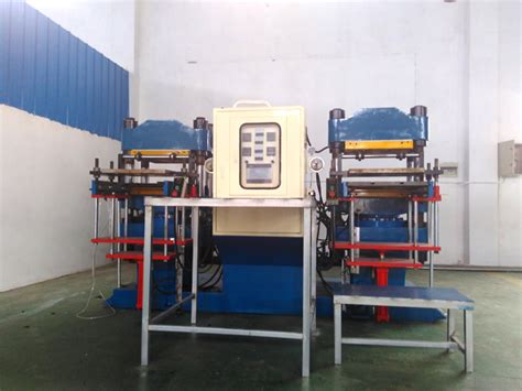 QLB-25T数控平板硫化机-橡塑材料生产设备系列-扬州精科测试仪器有限公司