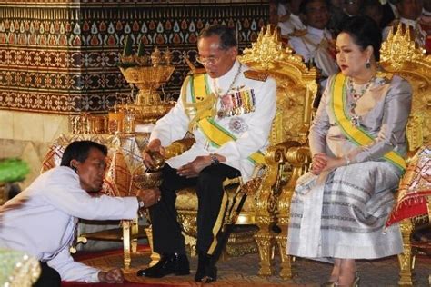 为何泰国政变频发，国王的地位却稳如泰山_凤凰网