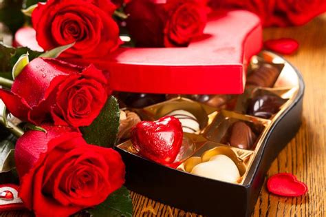 巧罗浓情蒂凡尼巧克力情人节喜糖包装礼盒|平面|包装|支杰 - 原创作品 - 站酷 (ZCOOL)