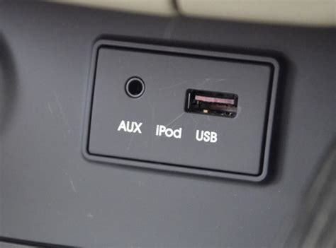 跨境爆款AUX车载蓝牙连接线USB车载音频线音响通话导航转换线-阿里巴巴