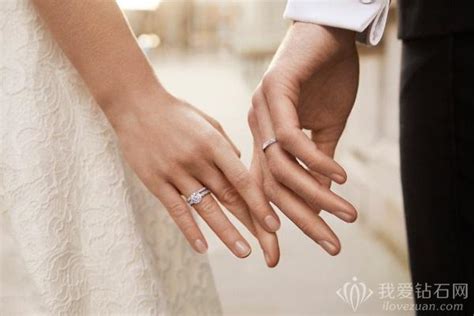 钻石戒指一般要多少钱 - 中国婚博会官网