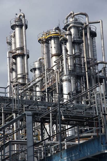 制造业石油化工公炼油厂高清图片下载-正版图片600172066-摄图网