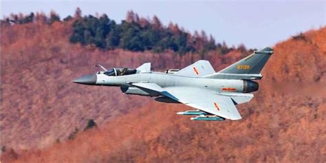 歼-10 - 战斗机模型 - 成都航誉科技有限公司