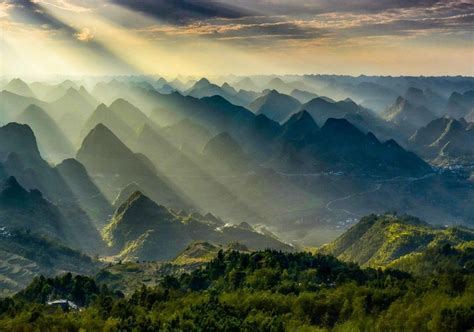 贵州黔西南，万峰林 - 中国国家地理最美观景拍摄点