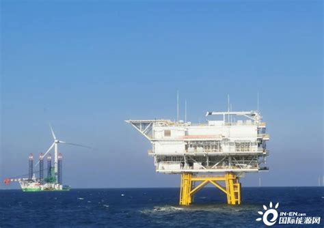 “新振浮7”轮成功吊装大连庄河IV-1项目海上升压站-国际风力发电网