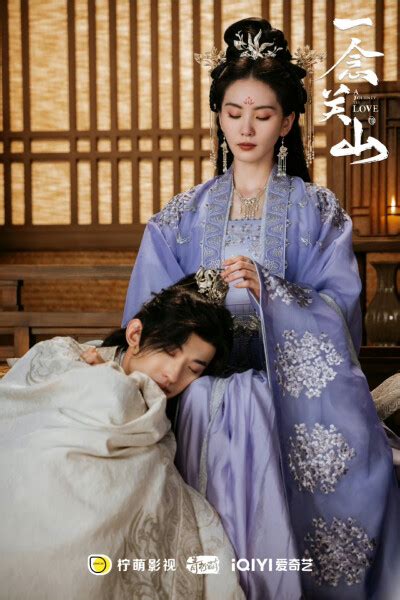 对襟抹胸裙(诃子裙)图片 对襟抹胸裙(诃子裙)图片
