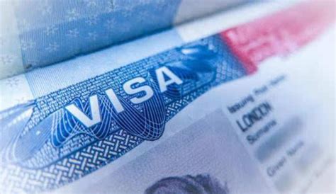 请问我发现美国签证页上的信息有误，可以申请修改吗？_其它签证问题_美国签证中心网站