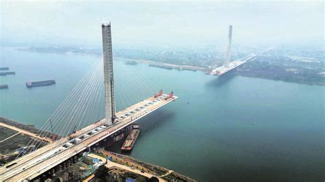 湘潭杨梅洲大桥建设进展迅速 将确保6月30日大桥主跨合龙 - 市州精选 - 湖南在线 - 华声在线