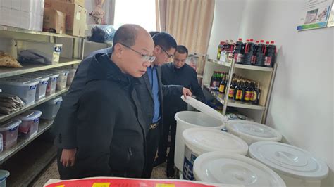 守护师生“舌尖上的安全”——南安国光中学对食堂进行安全专项检查