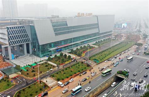 长沙南站东广场运营 乘坐沪昆高铁和磁浮线旅客更方便 - 新湖南客户端 - 新湖南