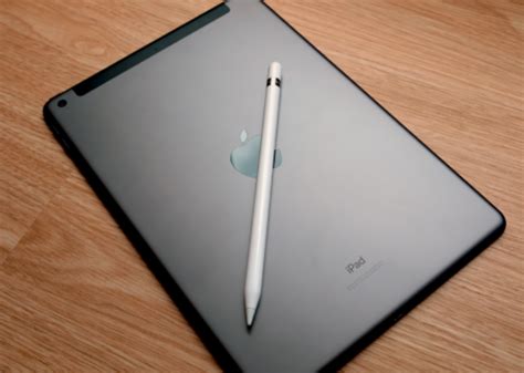 iPad 有了这个多任务处理功能，才能媲美电脑_业界_科技快报_砍柴网