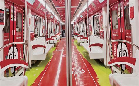 太原地铁2号线超级全包车广告位-「山西大贺传媒公司」