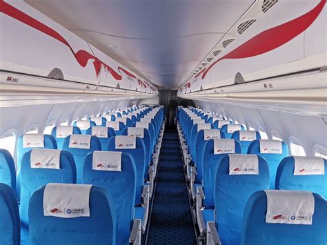 成都航空ARJ21飞机首次赴京开展飞行 配合大兴机场完成第二阶段试飞任务|资讯频道_51网