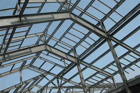 钢结构加工厂在屋面设计需要注意的几个要点-平江县林兴钢结构制作有限公司
