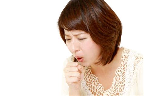 感冒咳嗽吃什么食物好（感冒咳嗽，可以通过食疗缓解，以下6种利咽润喉的食物很有帮助） | 说明书网