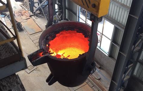 高铝质铁水包浇注料的粘渣原因---耐材知识-郑州驹达新材料科技有限公司