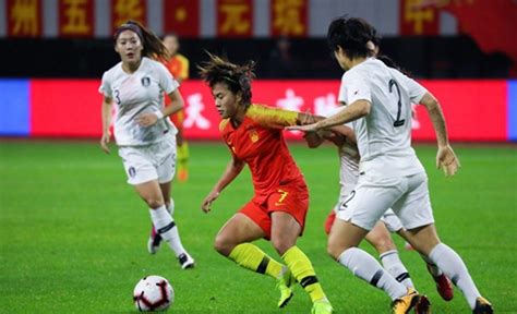 骄傲！中国女足队长迎来28岁生日，国际足联领衔三大官方送上祝福__凤凰网
