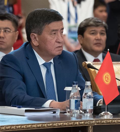 吉尔吉斯斯坦当选总统热恩别科夫宣誓就职 - 2017年11月24日, 俄罗斯卫星通讯社