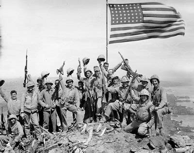 二战硫磺岛战役：美军阵亡6800余名士兵，医生被迫选择性救治伤员_凤凰网视频_凤凰网
