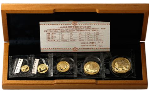 2011年熊猫金币一套市场价及收藏价值-第一黄金网