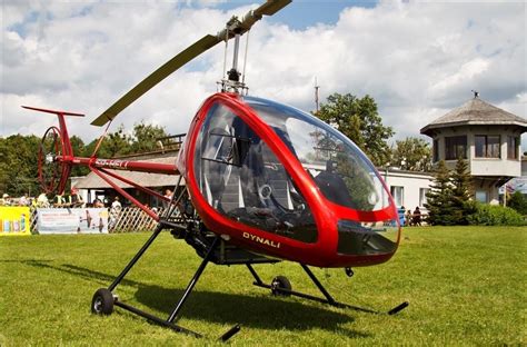 直升机图片-高原上飞行的直升机素材-高清图片-摄影照片-寻图免费打包下载