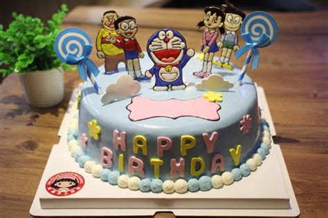 哆啦A梦蛋糕图片