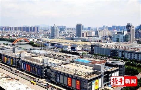 中国轻纺城6大实体市场聚力解危困--东升路市场篇：深化创新，全面推动市场高质量发展-全球纺织网资讯中心