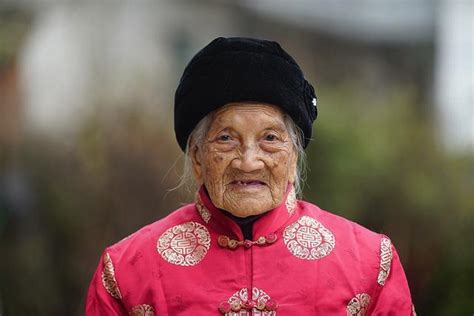 揭秘百岁长寿村的生活秘诀，让你也能长寿百岁！|沙棘|百岁|长寿村_新浪新闻