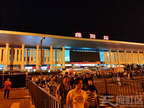 苏州火车站内部高清图片下载-正版图片500929638-摄图网