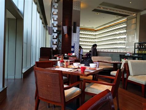 2022广州香格里拉大酒店·妙趣咖啡厅·自助餐美食餐厅,环境和服务一流，自助餐偏西... 【去哪儿攻略】
