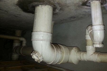 马桶下水管道离墙尺寸多少好以及马桶下水管道与排污管道尺寸要求