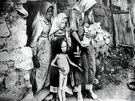 乌克兰饿死数百万人，数千人被吃掉，是苏联进行种族大清洗吗