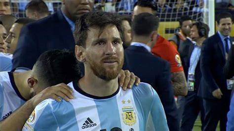 梅西终于夺冠了！阿根廷队击败巴西队夺得美洲杯冠军_手机新浪网