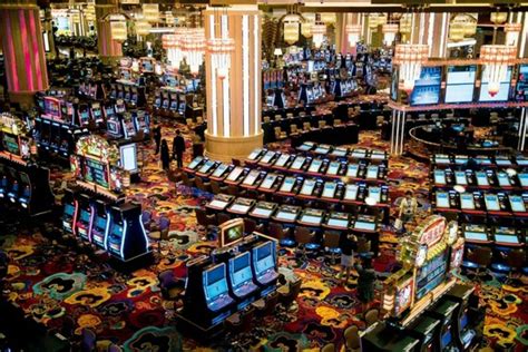 温州警方破新型网赌案：利用赌博平台漏洞获利，赌资流水近亿