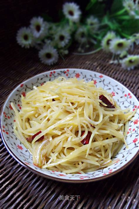 酸辣土豆丝的做法_菜谱_美食天下