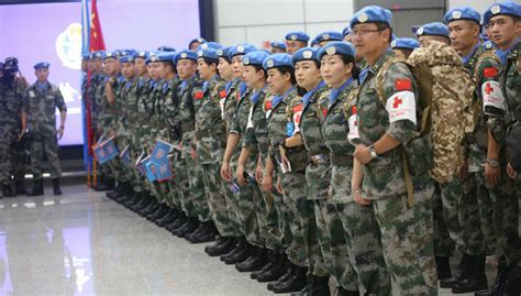 外交部：中国累计派出维和人员近4万人次 共17人牺牲|界面新闻 · 中国