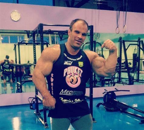 腕力王丹尼斯，体重280斤，肌肉发达轻松玩起双力臂！