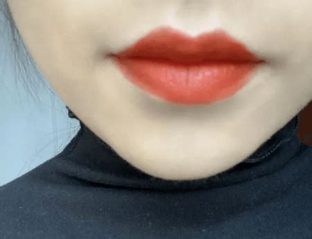 【图】橘红色口红适合什么肤色 美妆师给出这个建议_口红_伊秀美容网|yxlady.com