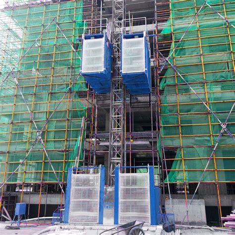 建筑工地用sc200/200施工电梯 2吨双笼施工升降机 工地提升机-阿里巴巴