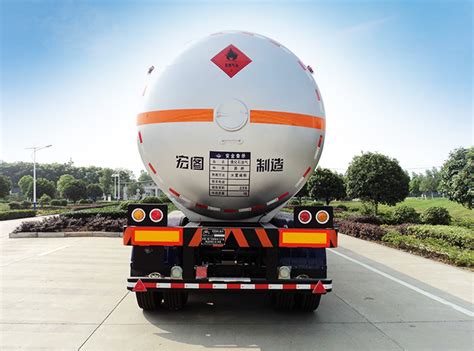 荆门宏图承建的首台ASME标准10000m³LPG球罐在尼日利亚封顶 - 园区动态 - 中国高新网 - 中国高新技术产业导报