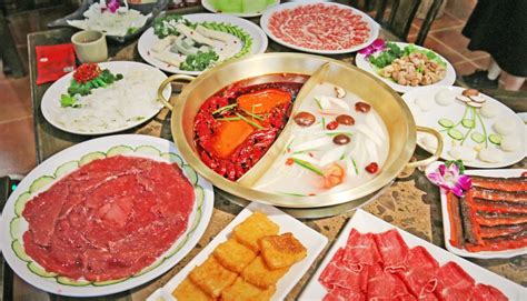 79.9元抢购原价287元【天香源涮肉坊】 火锅套餐！铜锅涮肉来这里才对味！ - 封面新闻