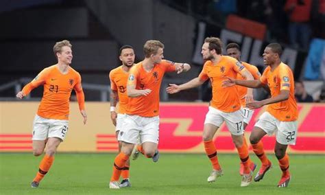憾负德国 荷兰足球会回到实力强国之列_手机新浪网